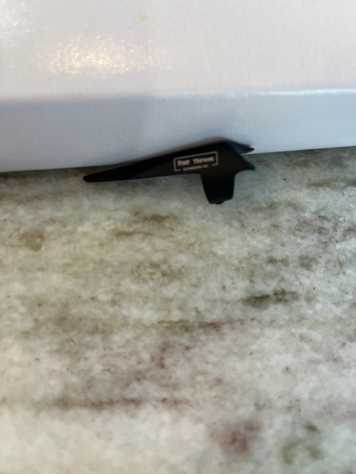 The Sectionista – “For the stylist who sections in style.”